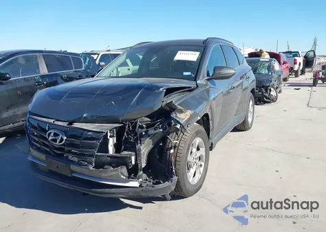 2022 Hyundai Tucson Sel z USA, uszkodzony, nr VIN 5NMJB3AE3NH051123